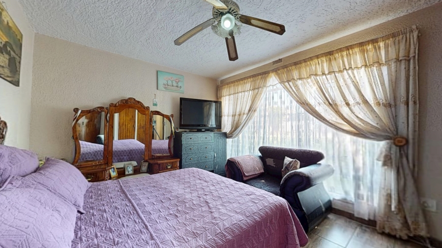 2 Bedroom Property for Sale in Elsburg Gauteng