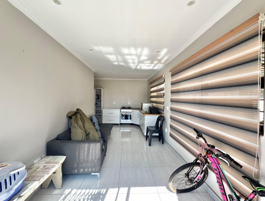 5 Bedroom Property for Sale in Robertsham Gauteng
