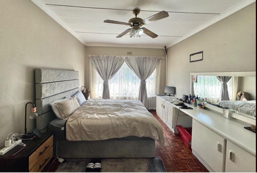 5 Bedroom Property for Sale in Robertsham Gauteng
