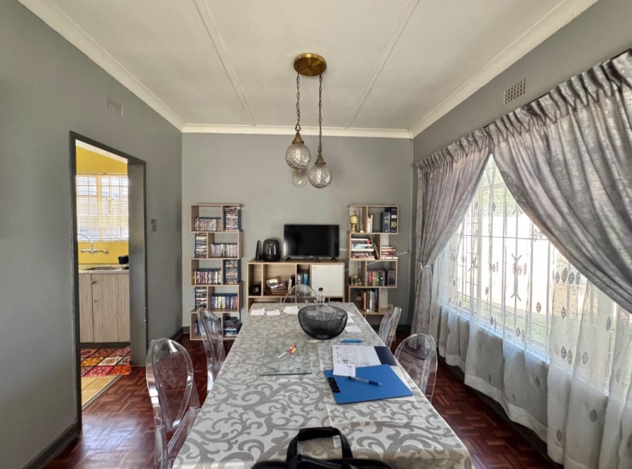 5 Bedroom Property for Sale in Robertsham Gauteng