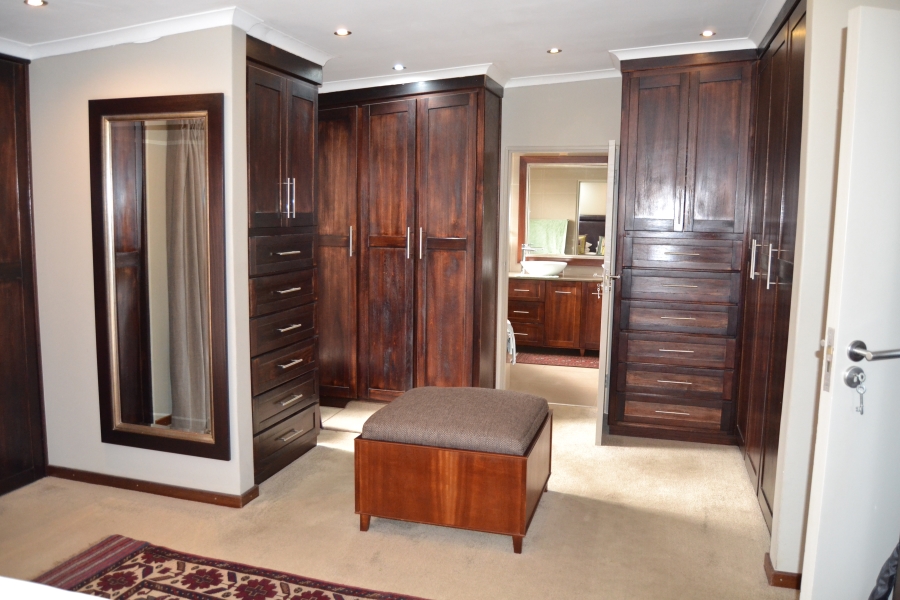 4 Bedroom Property for Sale in Helderkruin View Gauteng