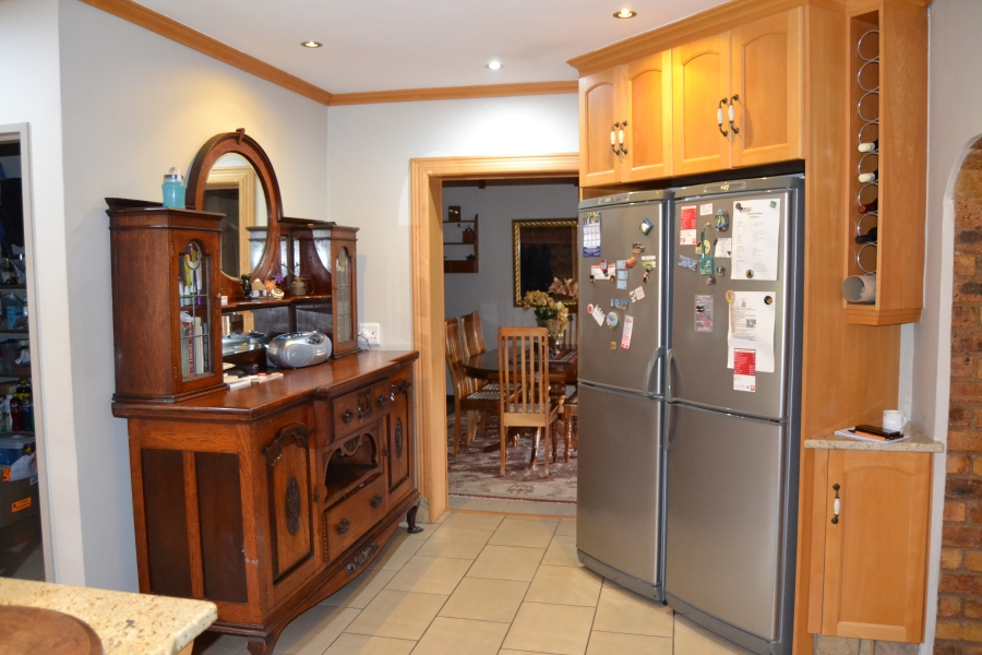 4 Bedroom Property for Sale in Helderkruin View Gauteng