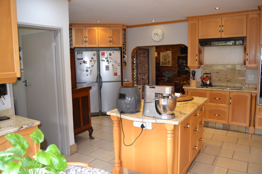 4 Bedroom Property for Sale in Helderkruin View Gauteng