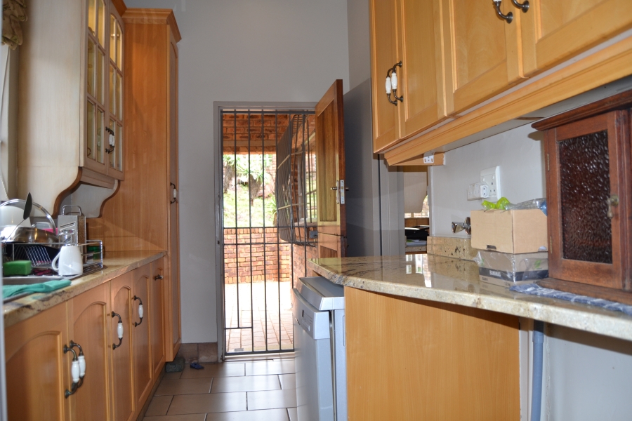 4 Bedroom Property for Sale in Helderkruin View Gauteng
