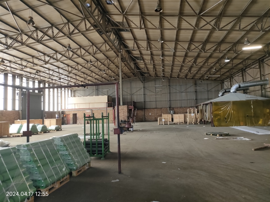 To Let commercial Property for Rent in Mostyn Park Gauteng
