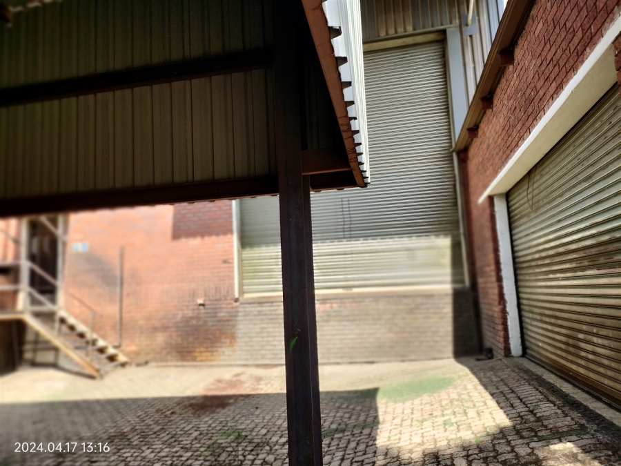 To Let commercial Property for Rent in Mostyn Park Gauteng