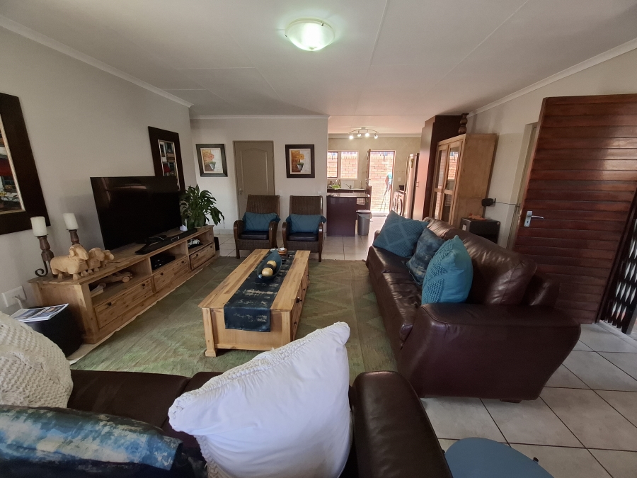 2 Bedroom Property for Sale in Equestria Gauteng