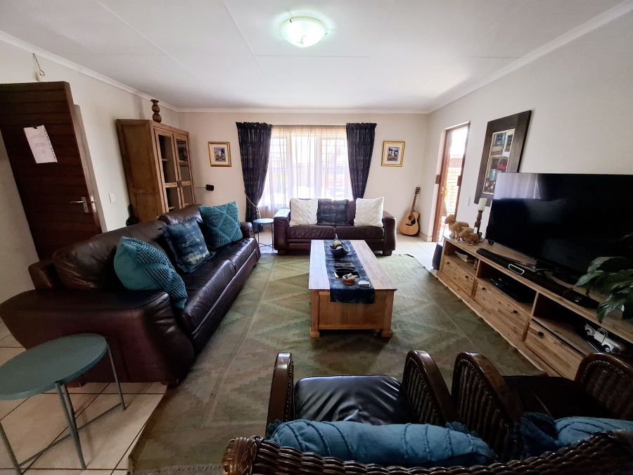 2 Bedroom Property for Sale in Equestria Gauteng