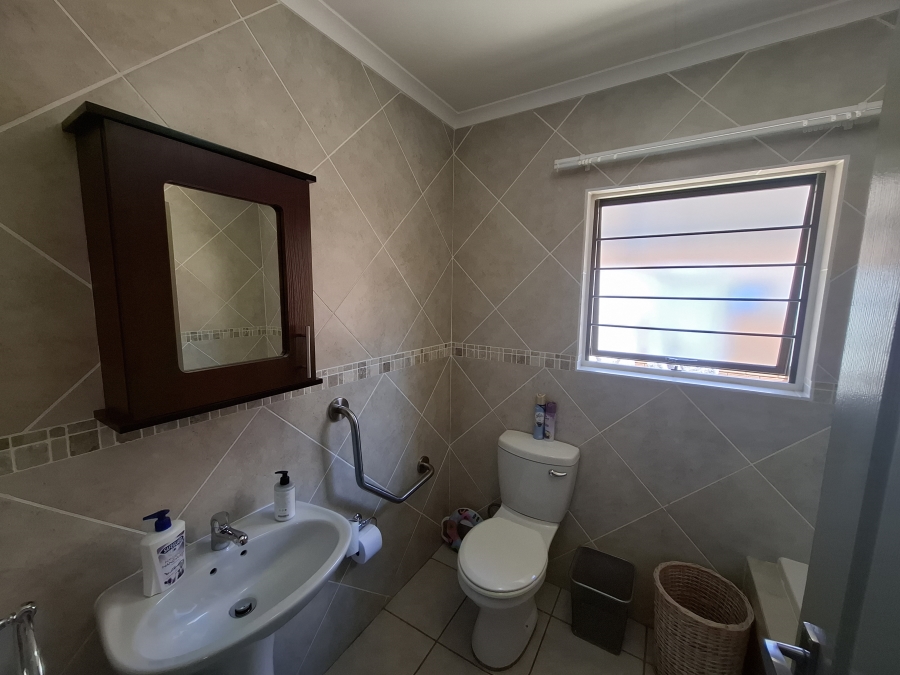 2 Bedroom Property for Sale in Equestria Gauteng