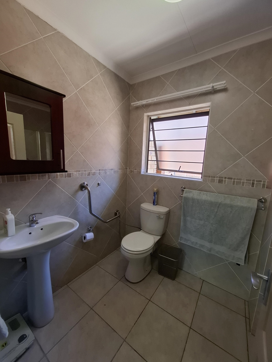 2 Bedroom Property for Sale in Equestria Gauteng