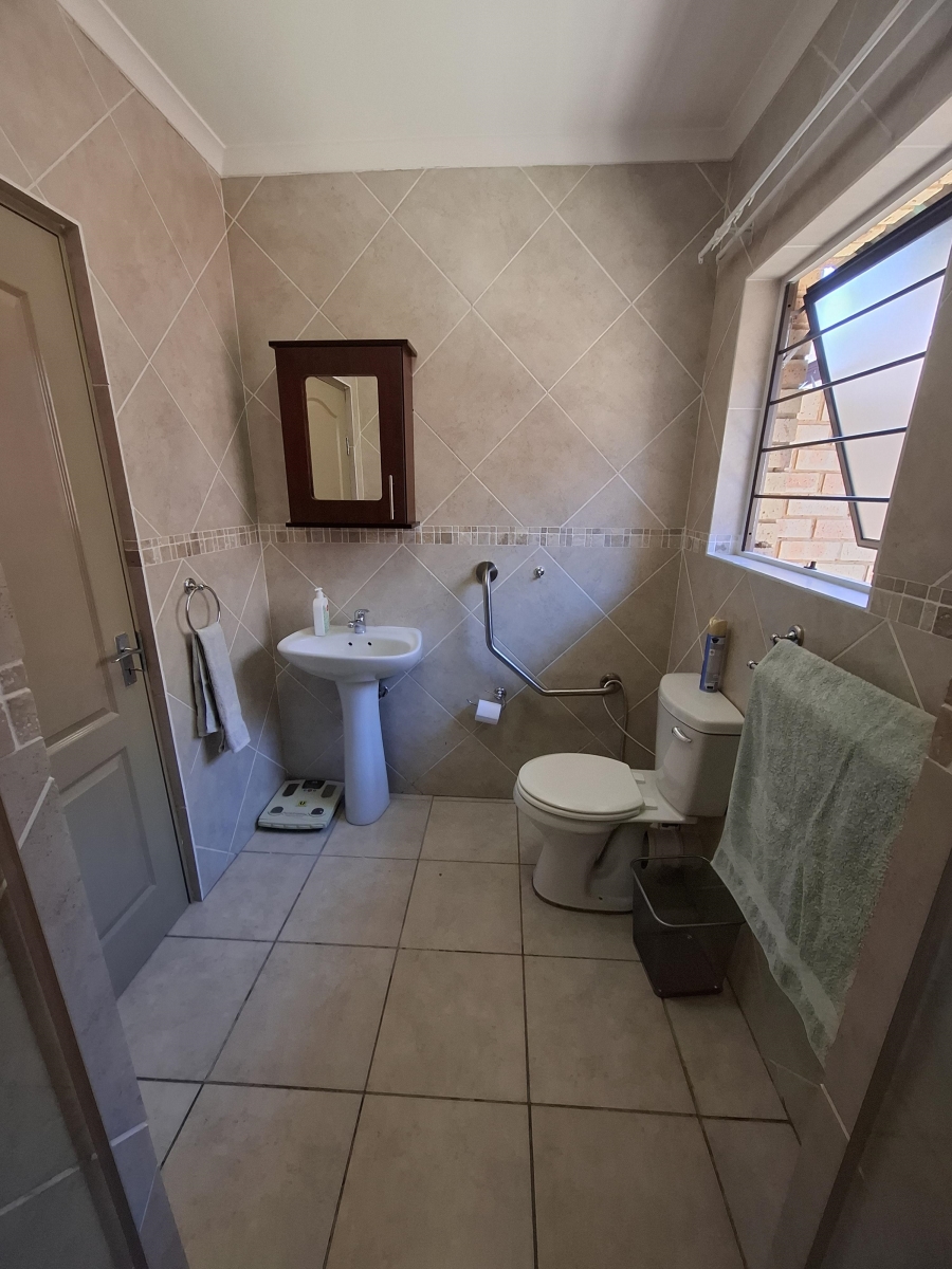 2 Bedroom Property for Sale in Equestria Gauteng
