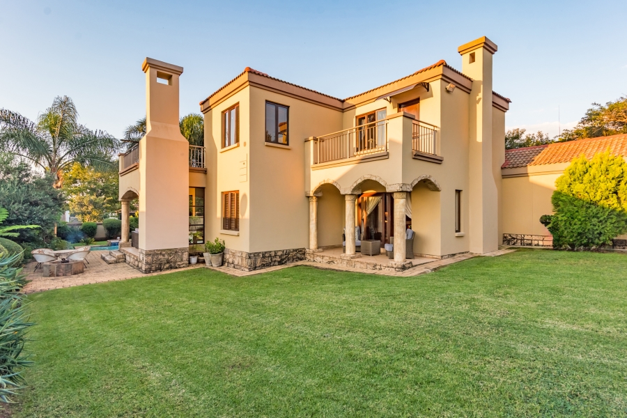 4 Bedroom Property for Sale in Ruimsig Country Estate Gauteng
