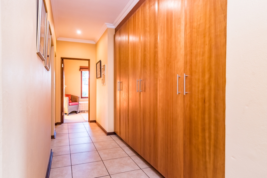 4 Bedroom Property for Sale in Ruimsig Country Estate Gauteng