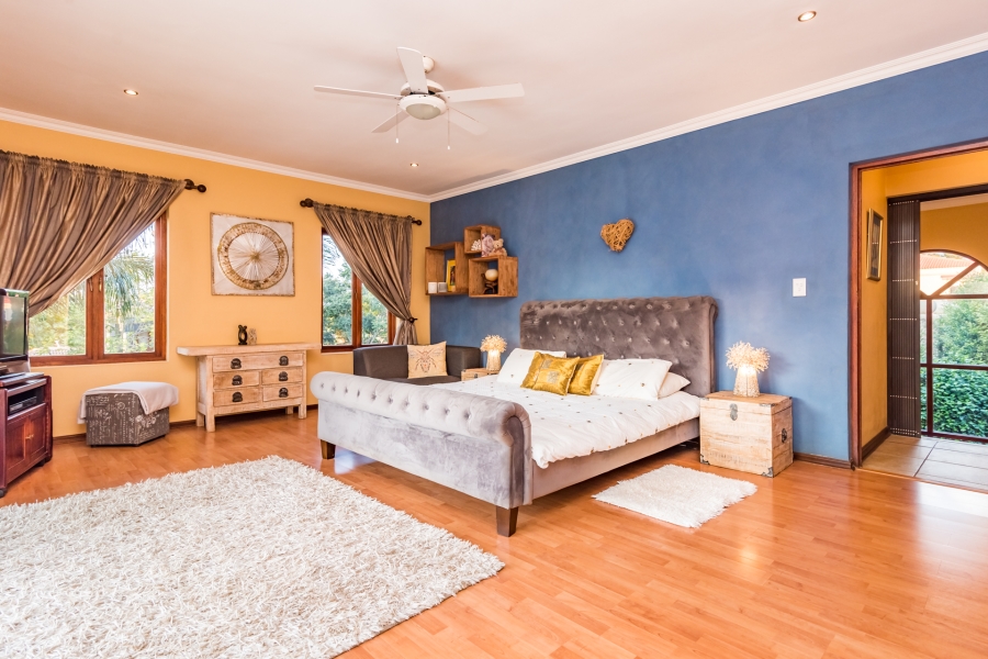 4 Bedroom Property for Sale in Ruimsig Country Estate Gauteng