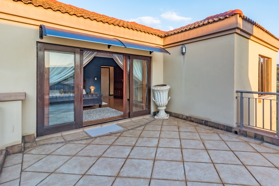 4 Bedroom Property for Sale in Ruimsig Country Estate Gauteng