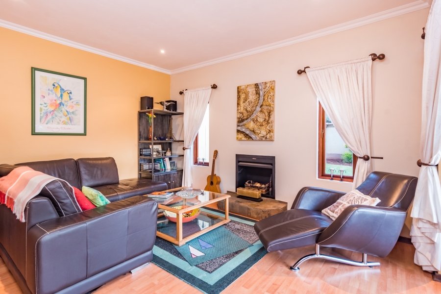 4 Bedroom Property for Sale in Ruimsig Country Estate Gauteng