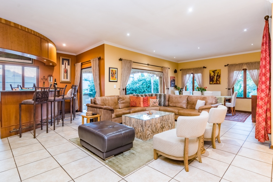 4 Bedroom Property for Sale in Ruimsig Country Estate Gauteng