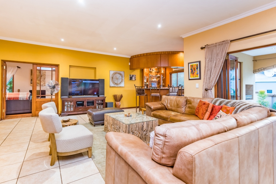 4 Bedroom Property for Sale in Ruimsig Country Estate Gauteng