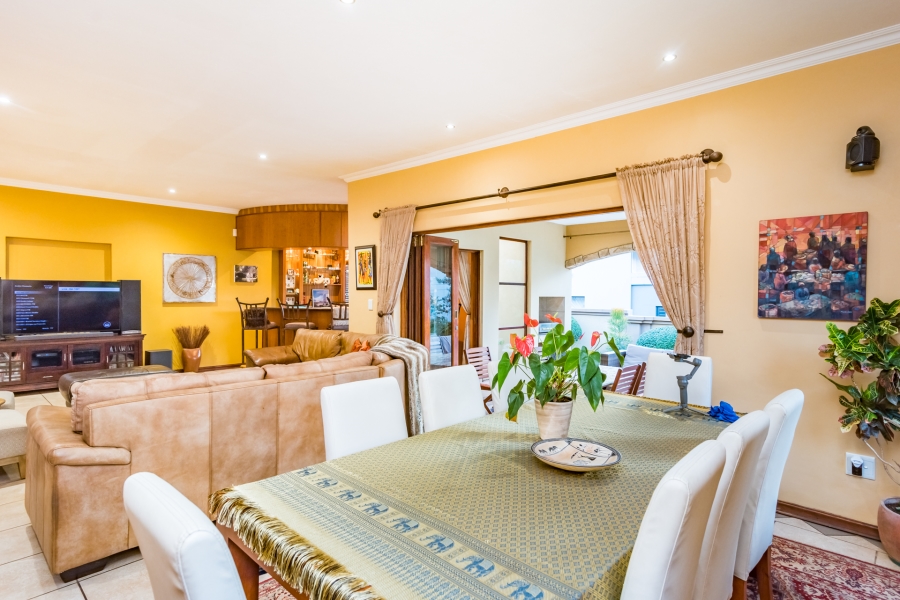 4 Bedroom Property for Sale in Ruimsig Country Estate Gauteng