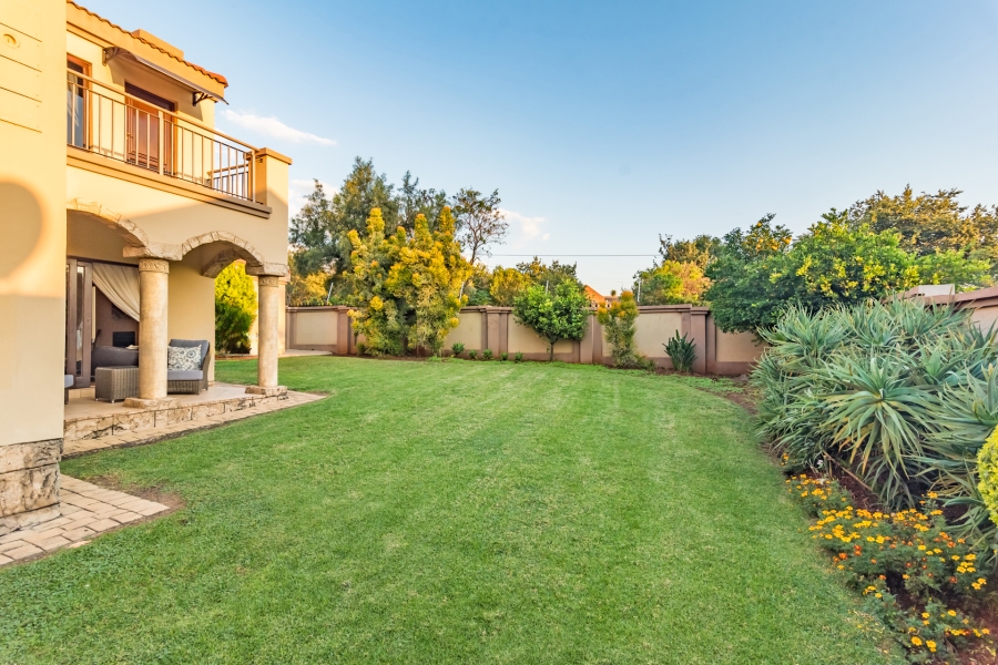 3 Bedroom Property for Sale in Ruimsig Country Estate Gauteng