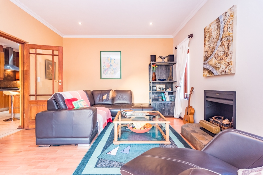 3 Bedroom Property for Sale in Ruimsig Country Estate Gauteng