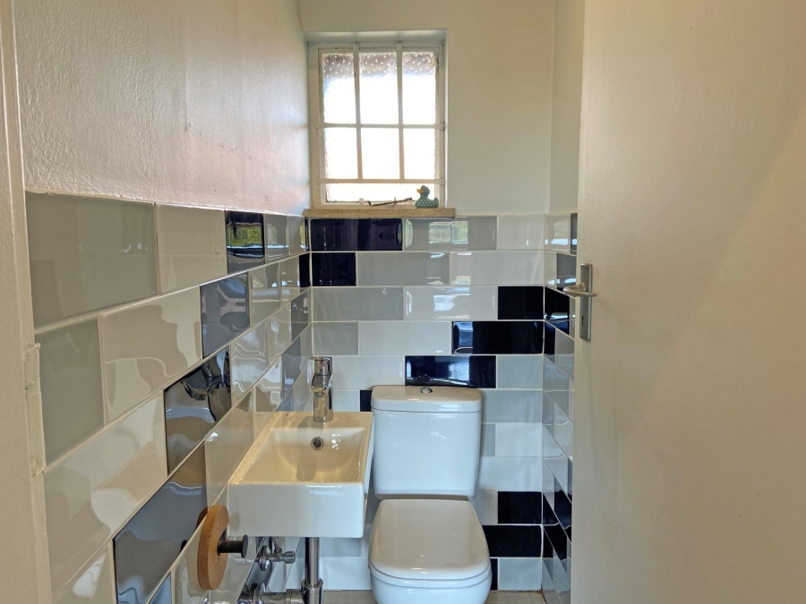 To Let 3 Bedroom Property for Rent in Linden Gauteng
