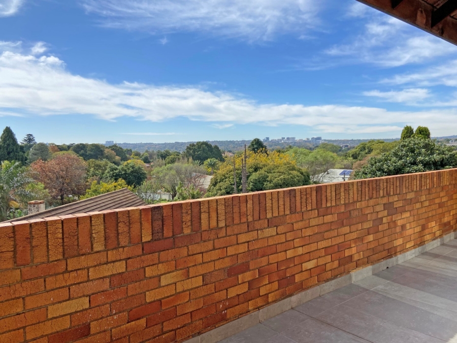 To Let 3 Bedroom Property for Rent in Linden Gauteng
