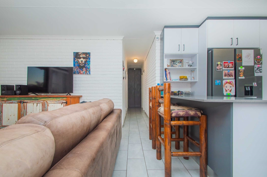 3 Bedroom Property for Sale in Noordheuwel Gauteng