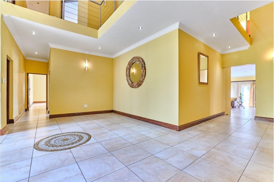 To Let 7 Bedroom Property for Rent in Savannah Hills Estate Gauteng