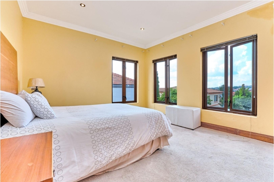 To Let 7 Bedroom Property for Rent in Savannah Hills Estate Gauteng
