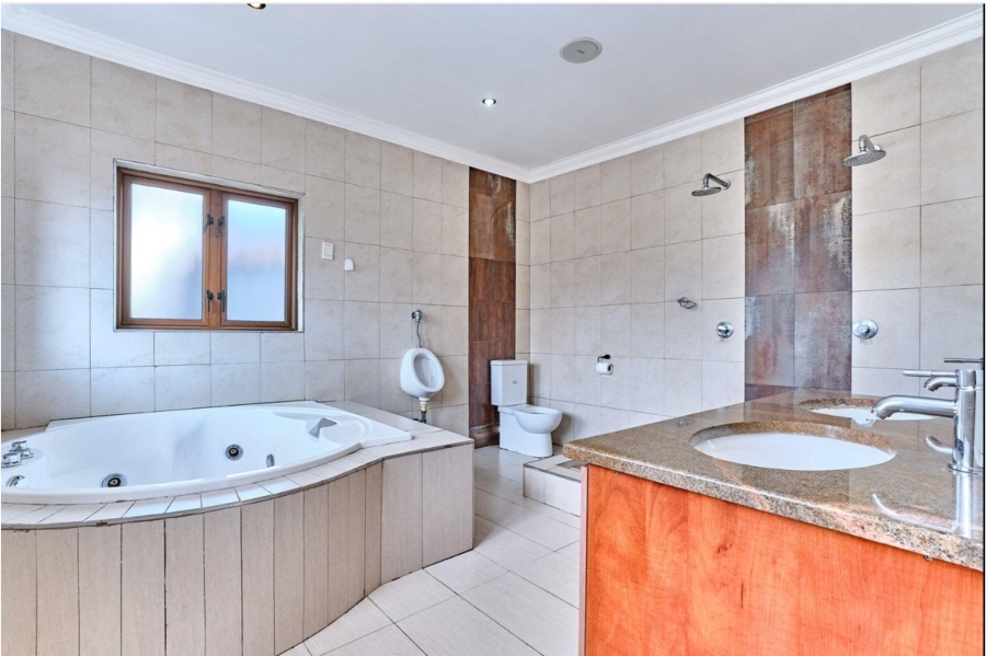 To Let 7 Bedroom Property for Rent in Savannah Hills Estate Gauteng