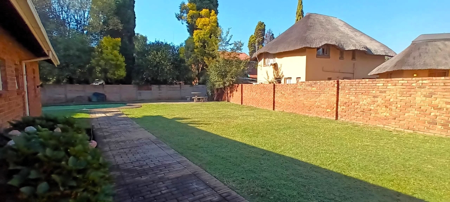 To Let 3 Bedroom Property for Rent in Zwartkop Gauteng
