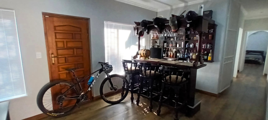To Let 3 Bedroom Property for Rent in Zwartkop Gauteng