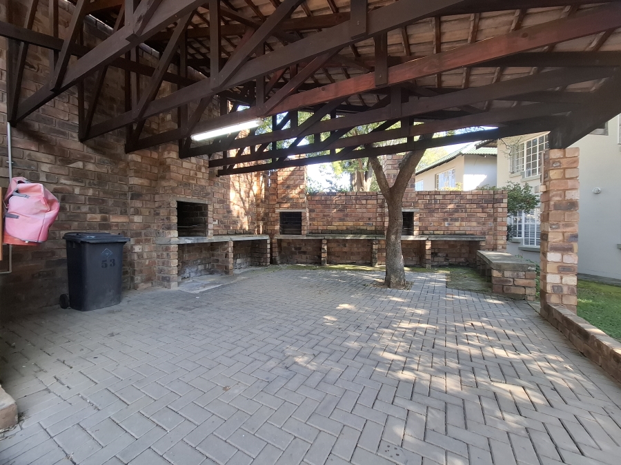 2 Bedroom Property for Sale in Wapadrand Gauteng