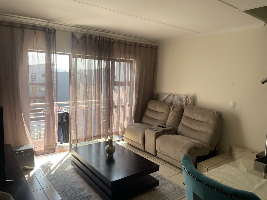 3 Bedroom Property for Sale in Barbeque Downs Gauteng