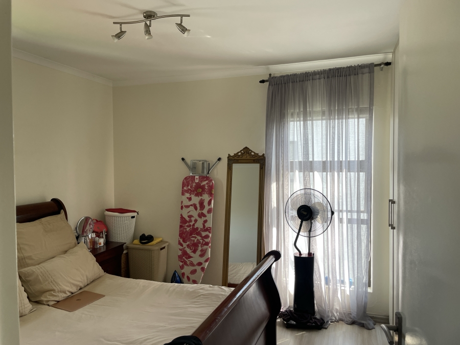 3 Bedroom Property for Sale in Barbeque Downs Gauteng