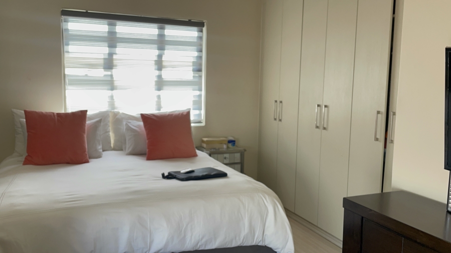 3 Bedroom Property for Sale in Barbeque Downs Gauteng