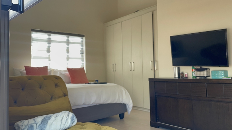3 Bedroom Property for Sale in Barbeque Downs Gauteng