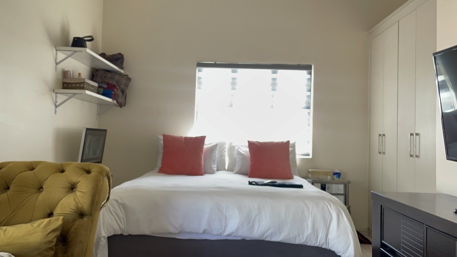 3 Bedroom Property for Sale in Barbeque Downs Gauteng
