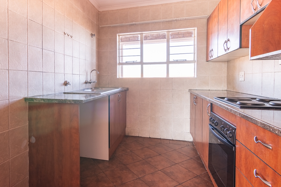 2 Bedroom Property for Sale in Noordheuwel Gauteng