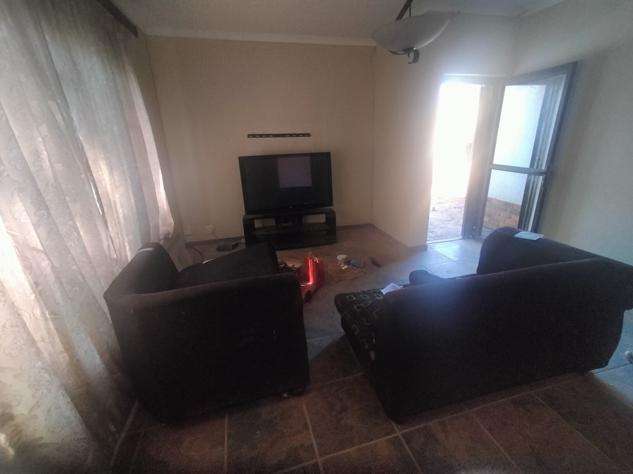 3 Bedroom Property for Sale in Chantelle Gauteng