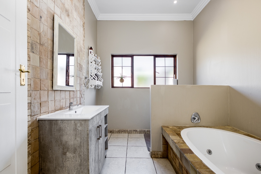 3 Bedroom Property for Sale in Farmall A H Gauteng