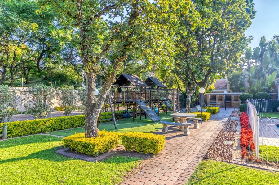 3 Bedroom Property for Sale in Lonehill Gauteng