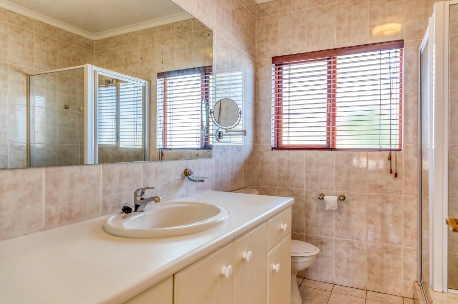 3 Bedroom Property for Sale in Lonehill Gauteng