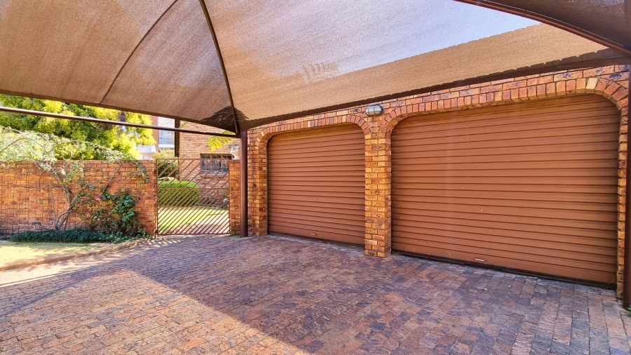 4 Bedroom Property for Sale in Lambton Gauteng