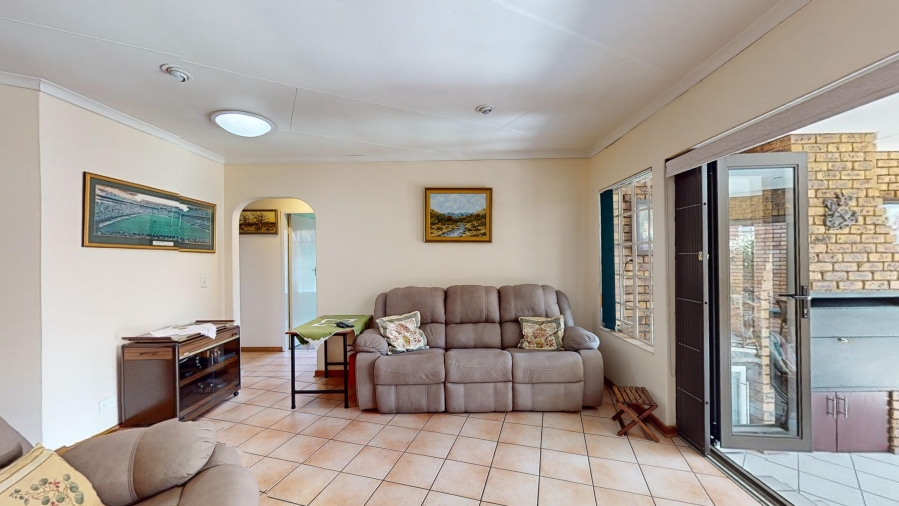 4 Bedroom Property for Sale in Lambton Gauteng