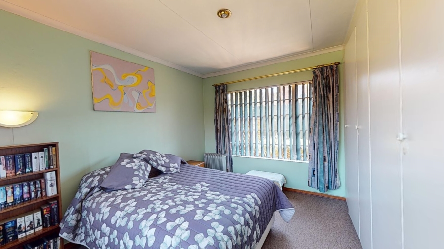 4 Bedroom Property for Sale in Lambton Gauteng