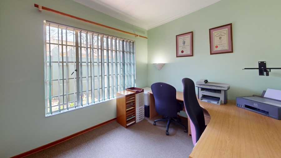 4 Bedroom Property for Sale in Lambton Gauteng
