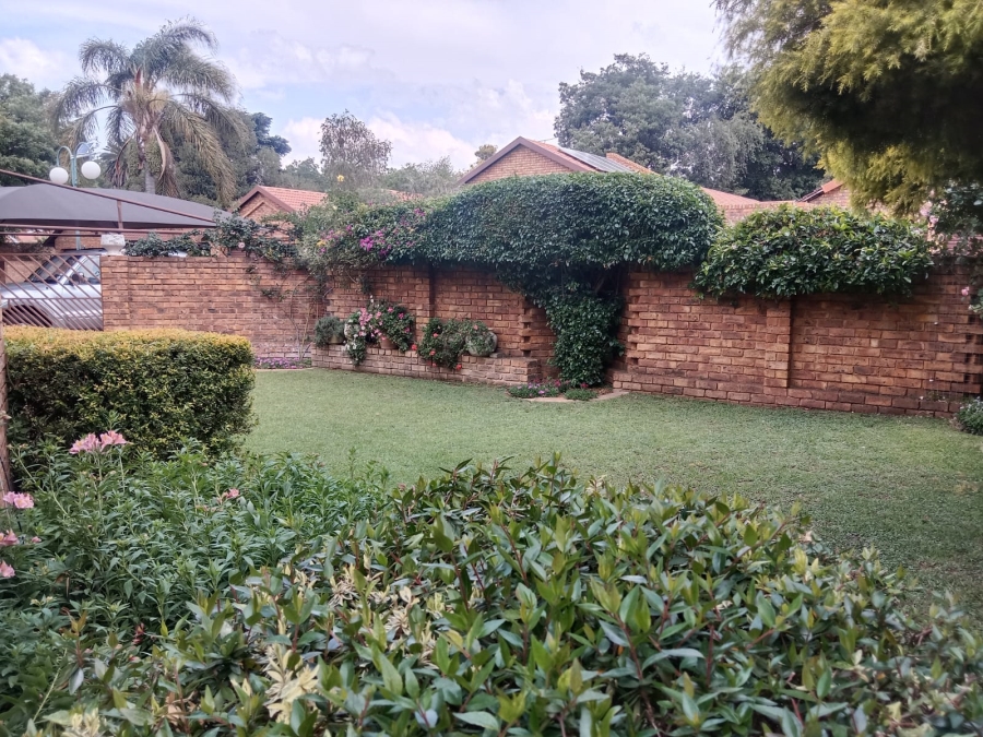 4 Bedroom Property for Sale in Lambton Gauteng