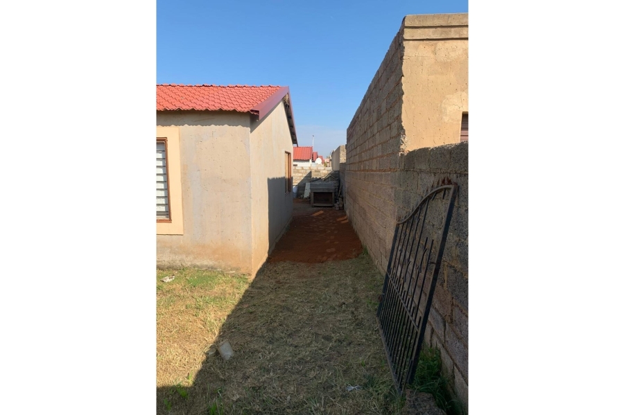 2 Bedroom Property for Sale in Kanana Park Gauteng